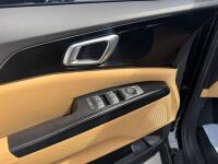 Kia Carnival (2021)