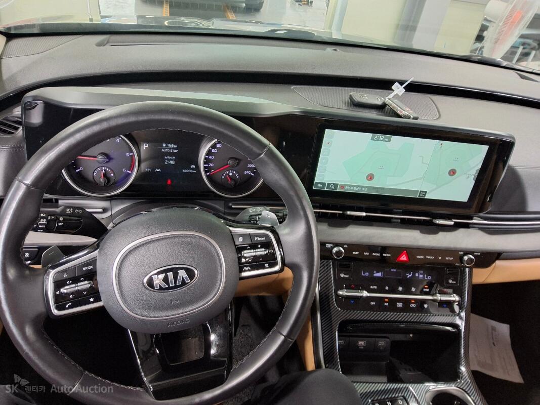 Kia Carnival (2021)