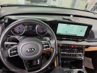 Kia Carnival (2021)