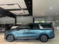 Kia Carnival (2023)