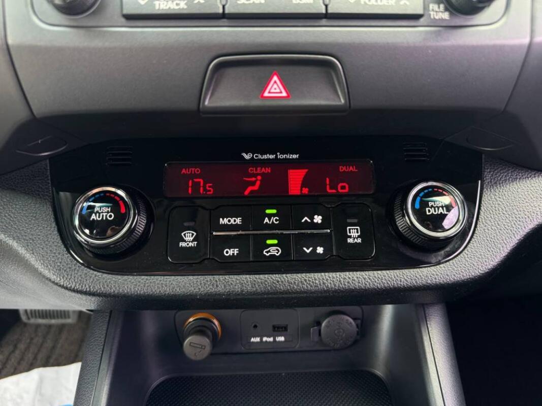 Kia Sportage (2012)