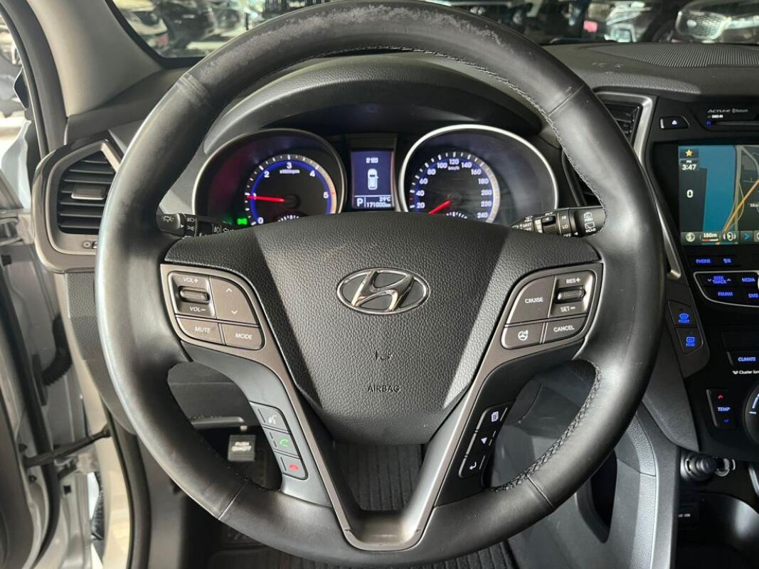 Hyundai SantaFe (2013)