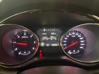 Kia Carnival (2016)