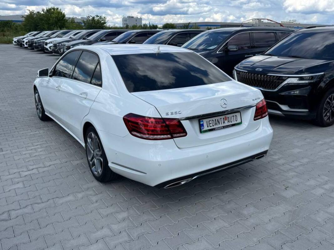 Mercedes E250 (2016)