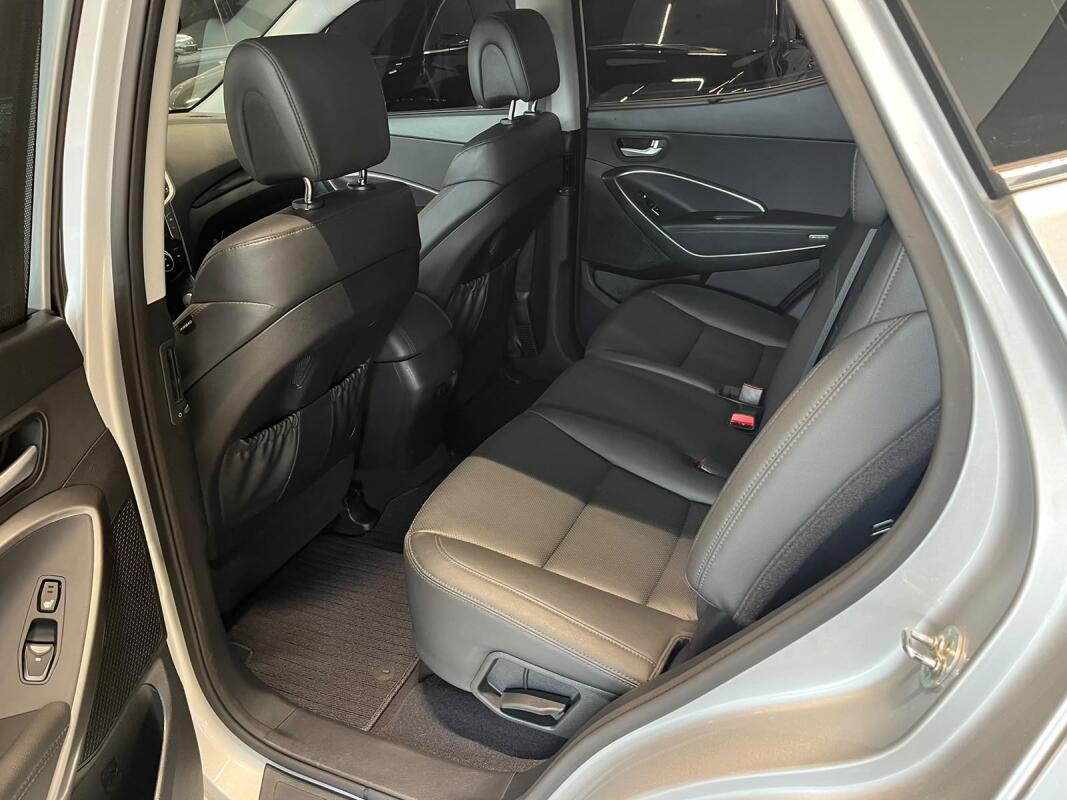 Hyundai SantaFe (2017)