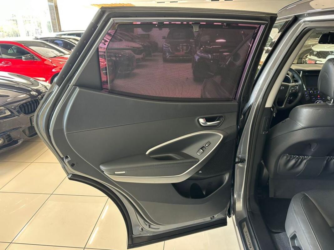 Hyundai SantaFe (2016)