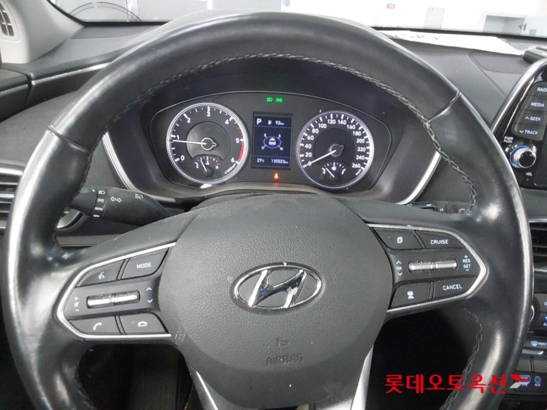 Hyundai SantaFe (2019)