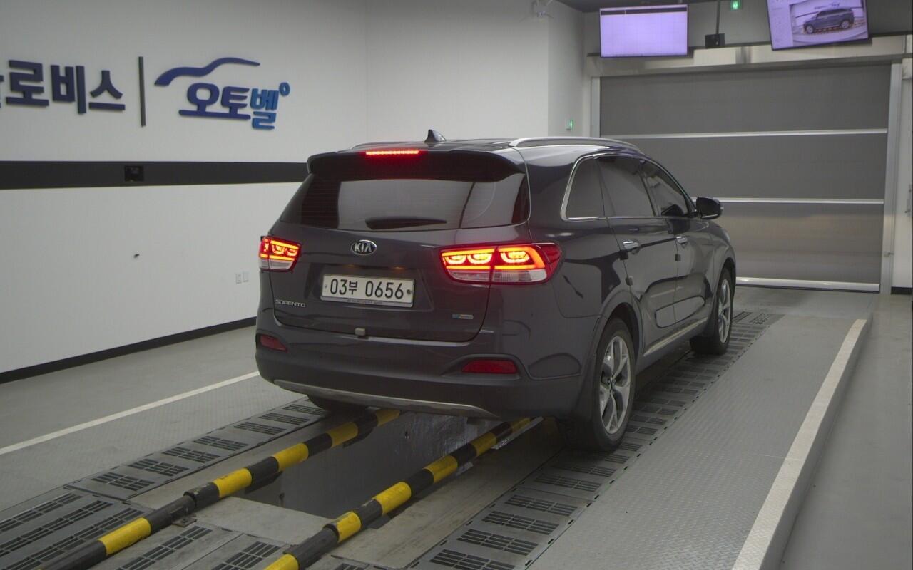 Kia Sorento (2015)