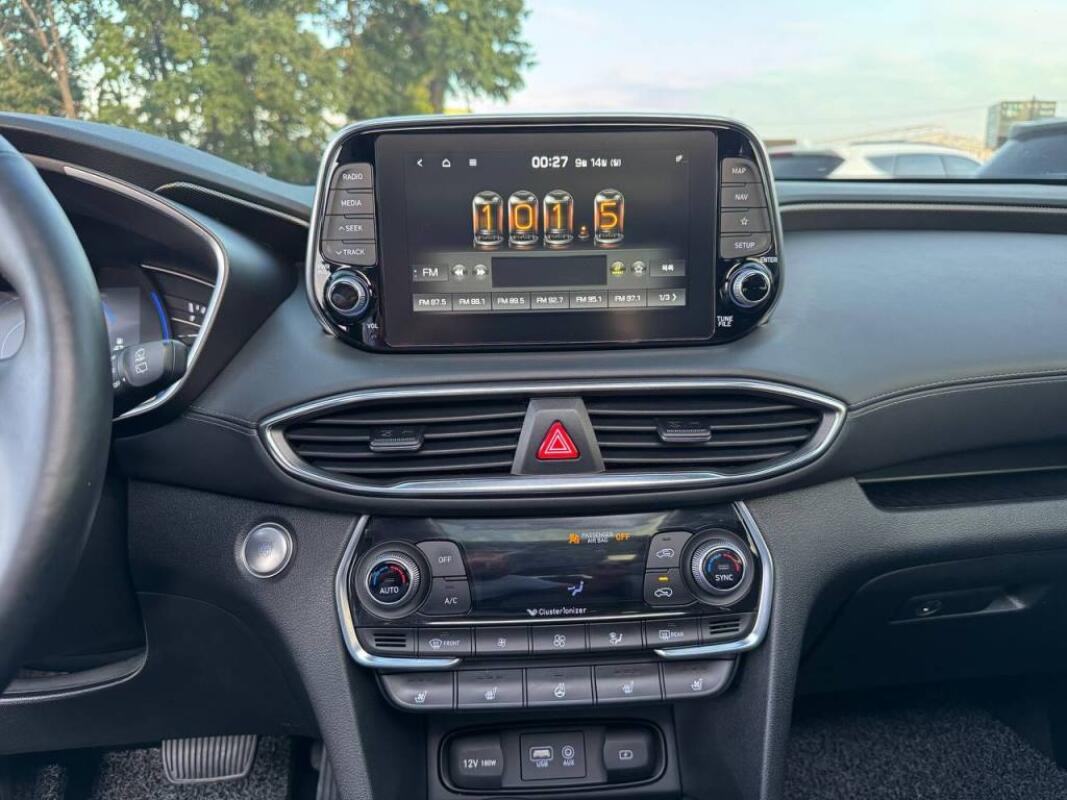 Hyundai SantaFe (2020)