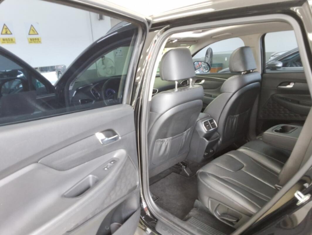 Hyundai SantaFe (2018)