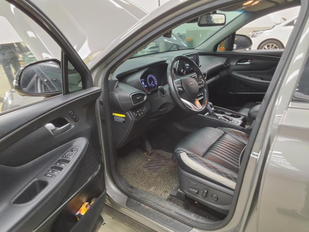Hyundai SantaFe (2018)