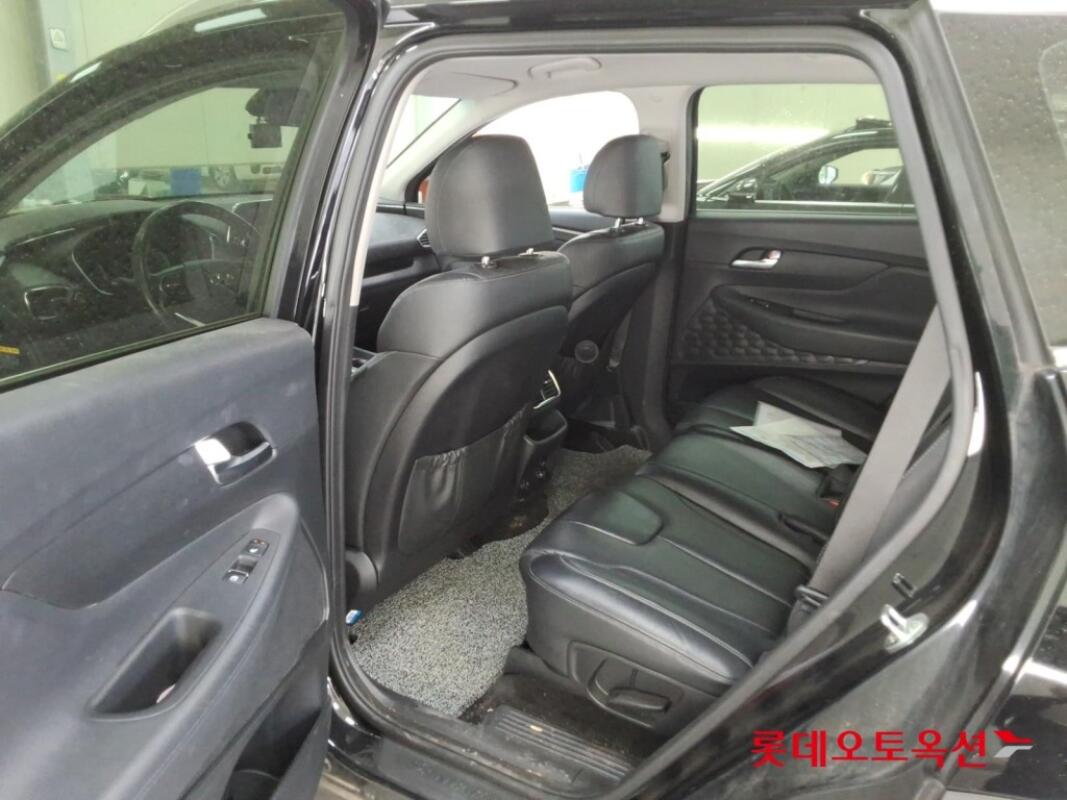 Hyundai SantaFe (2020)