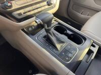 Kia Carnival (2016)