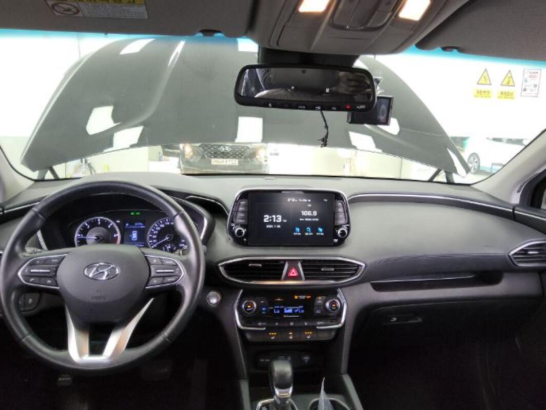 Hyundai SantaFe (2019)