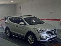 Hyundai Santa Fe (2016)