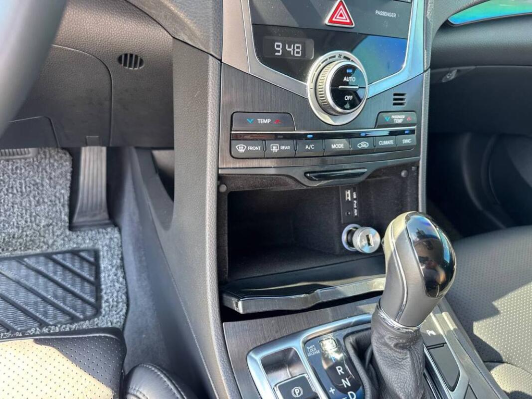 Hyundai Grandeur (2016)