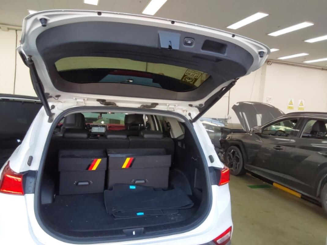 Hyundai SantaFe (2018)