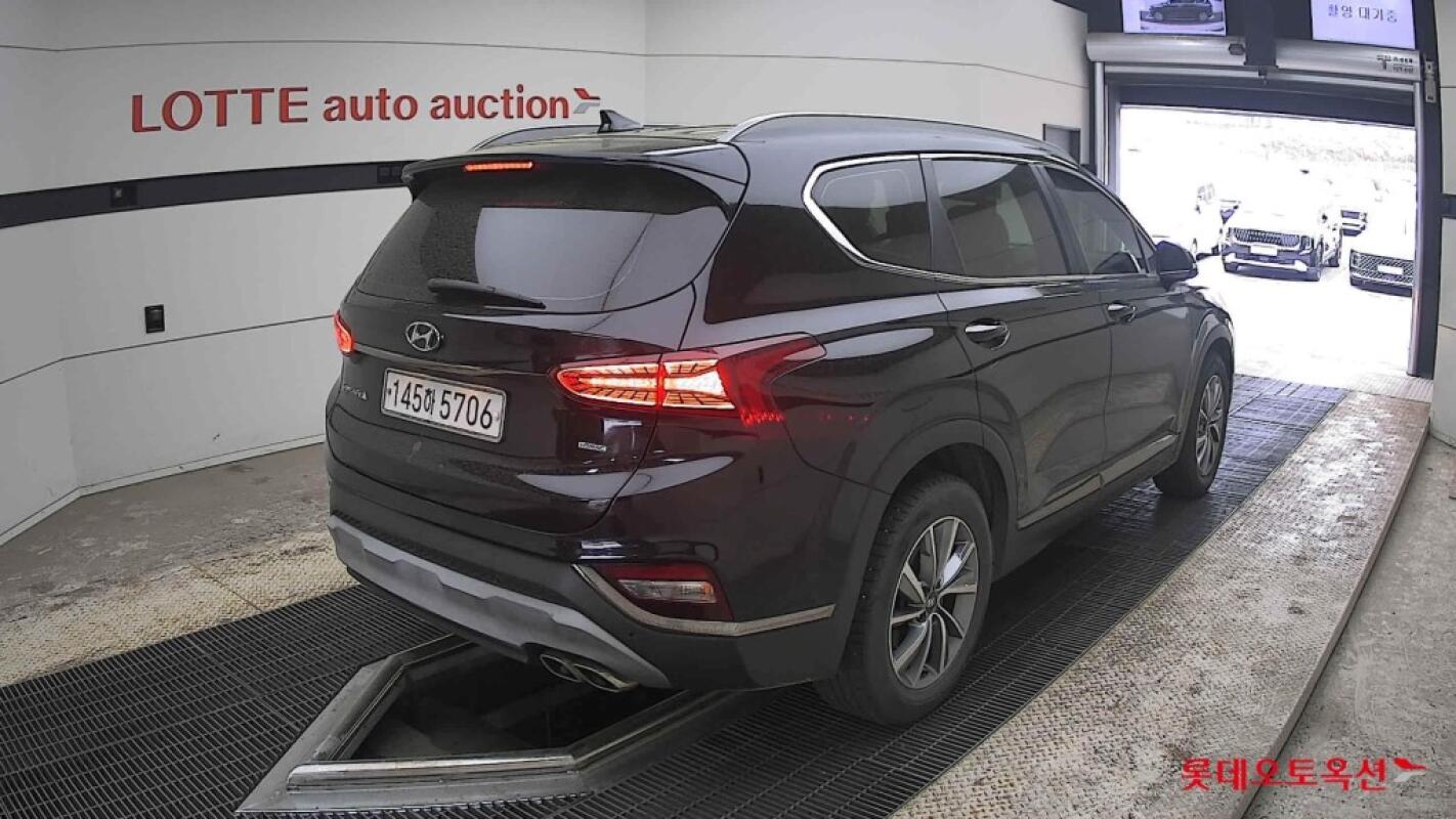 Hyundai SantaFe (2020)
