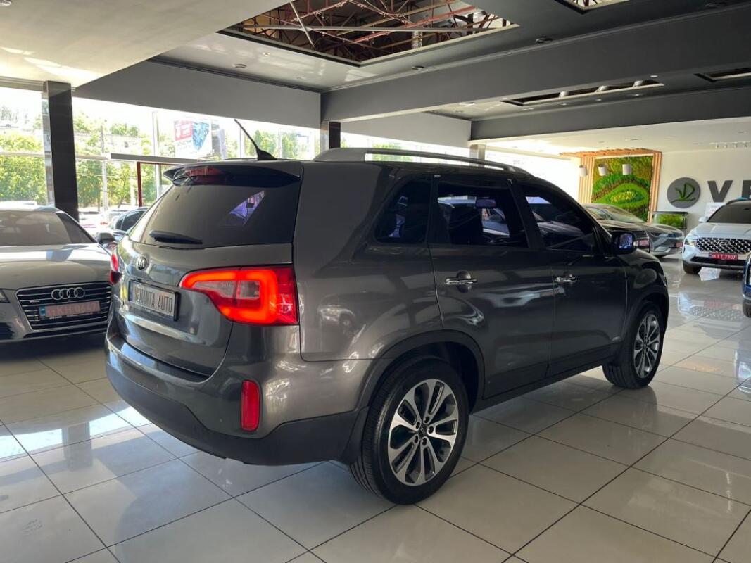 Kia Sorento (2013)
