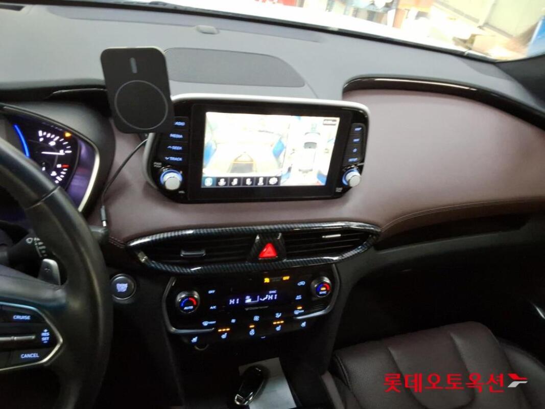 Hyundai SantaFe (2018)