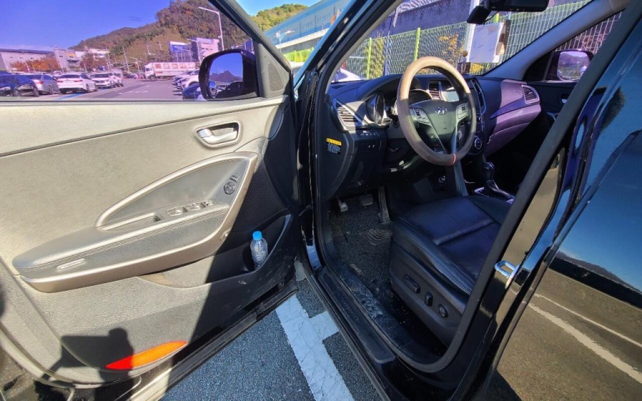 Hyundai SantaFe (2015)