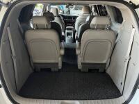 Kia Carnival (2016)