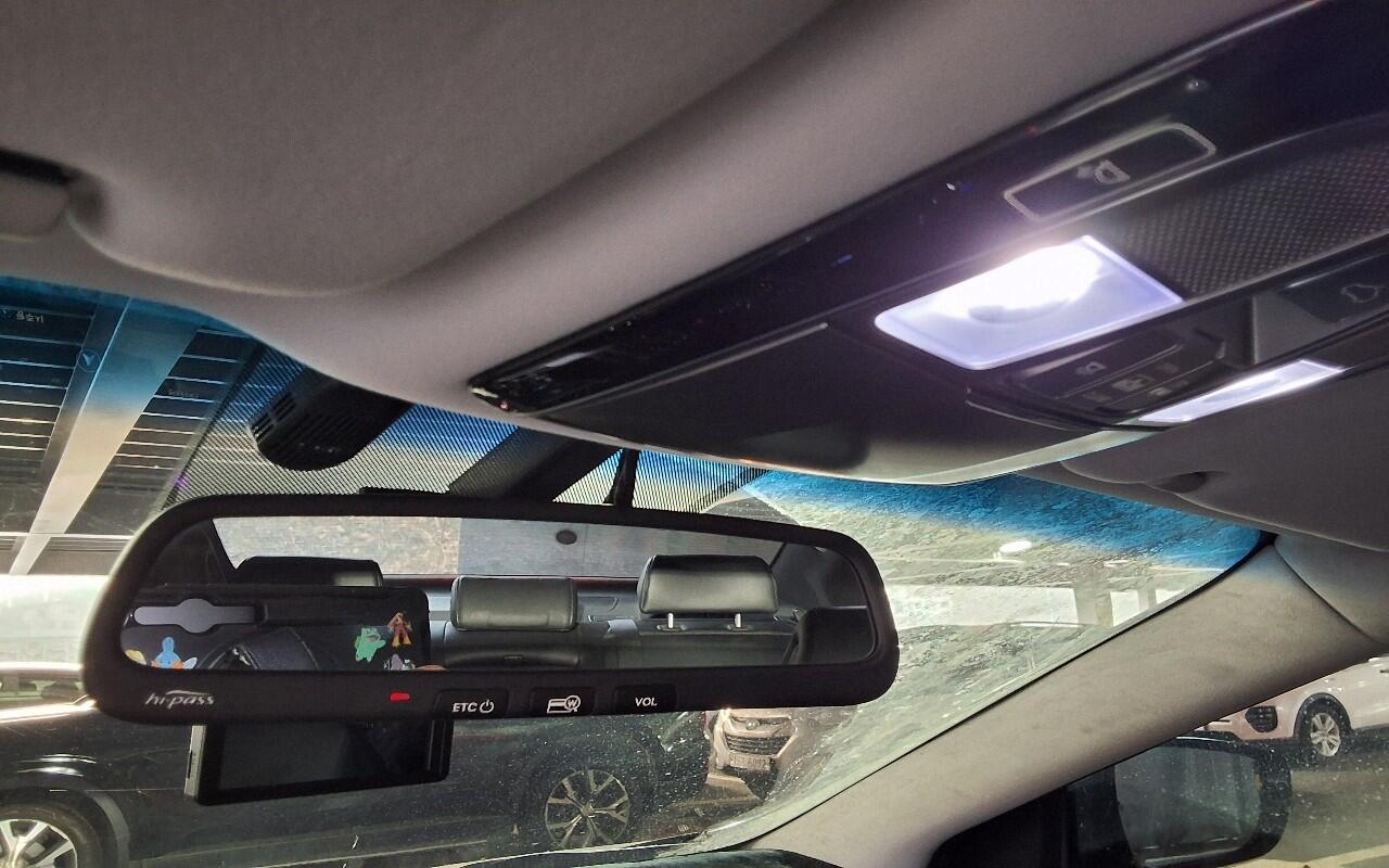 Hyundai Grandeur (2015)