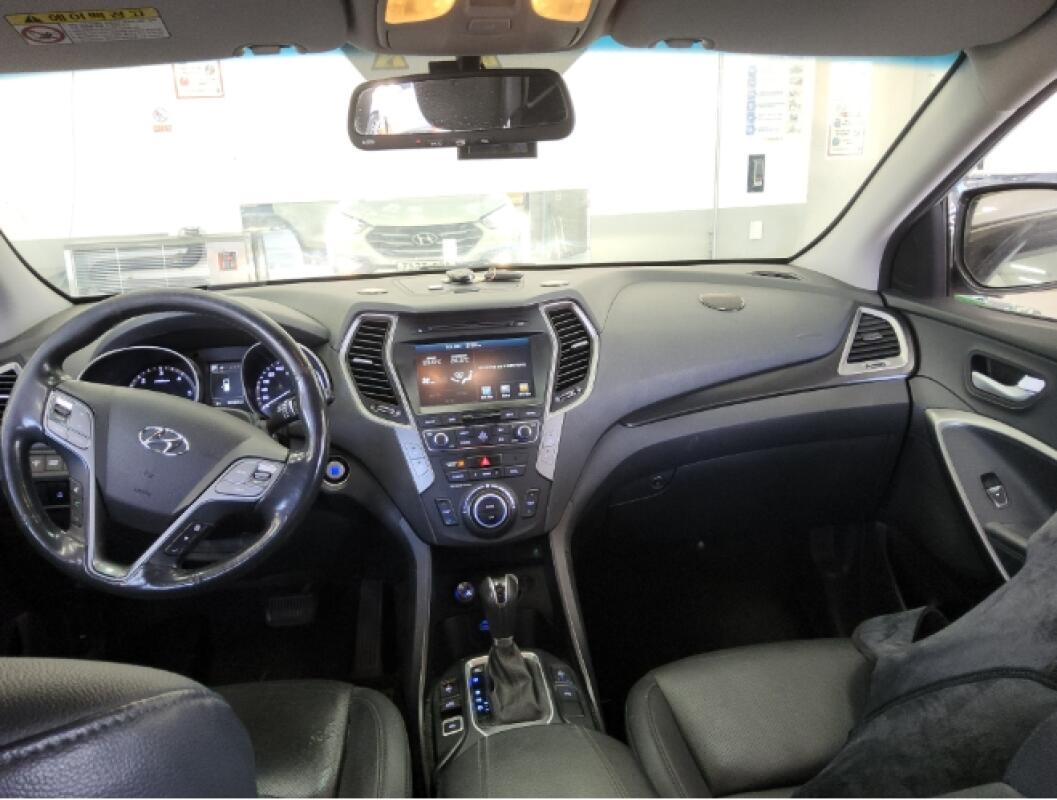 Hyundai SantaFe (2017)