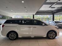 Kia Carnival (2016)