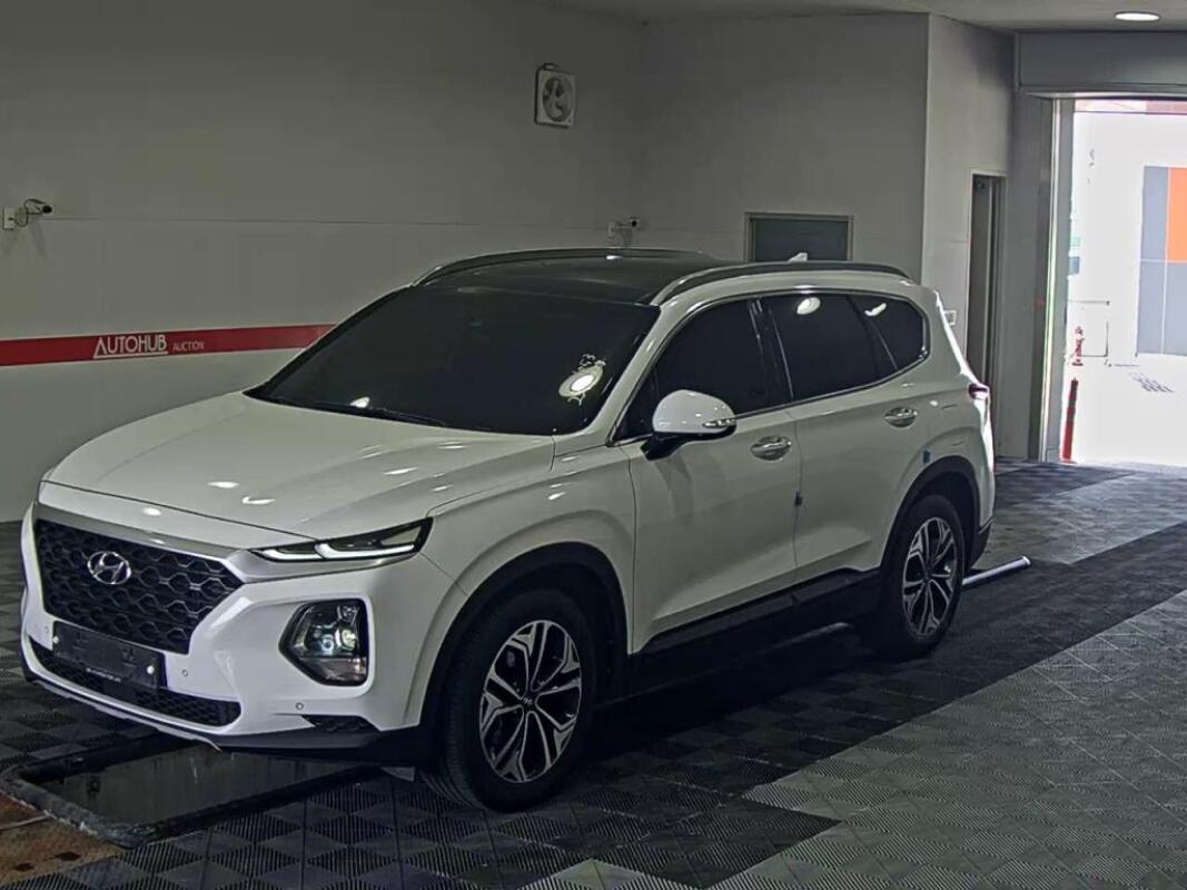 Hyundai SantaFe (2018)