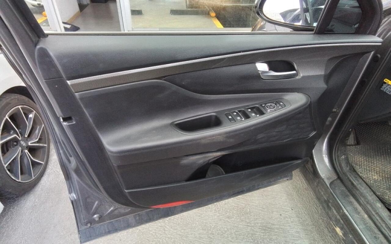 Hyundai SantaFe (2019)