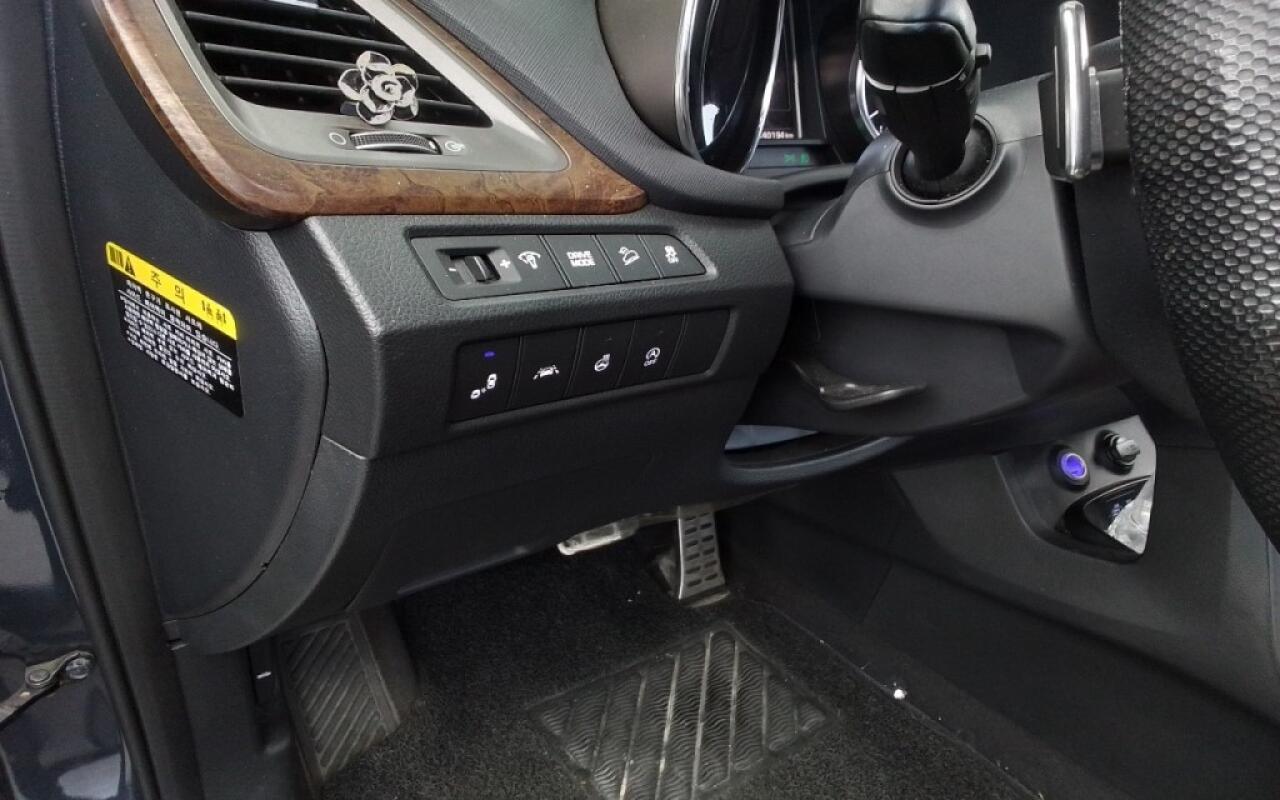 Hyundai SantaFe (2017)