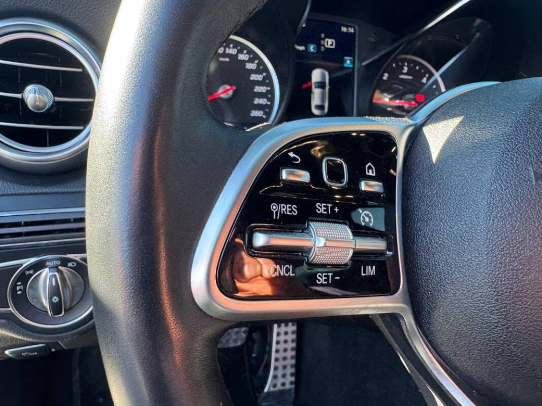 Mercedes C220 (2018)