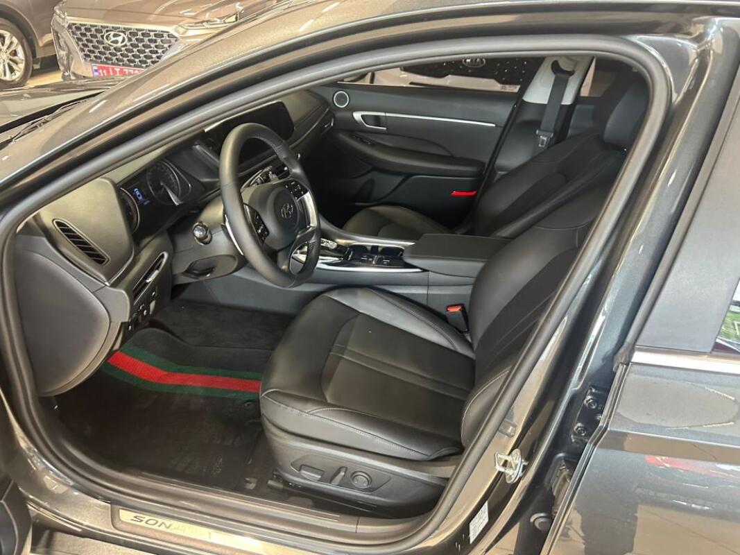 Hyundai Sonata (2020)