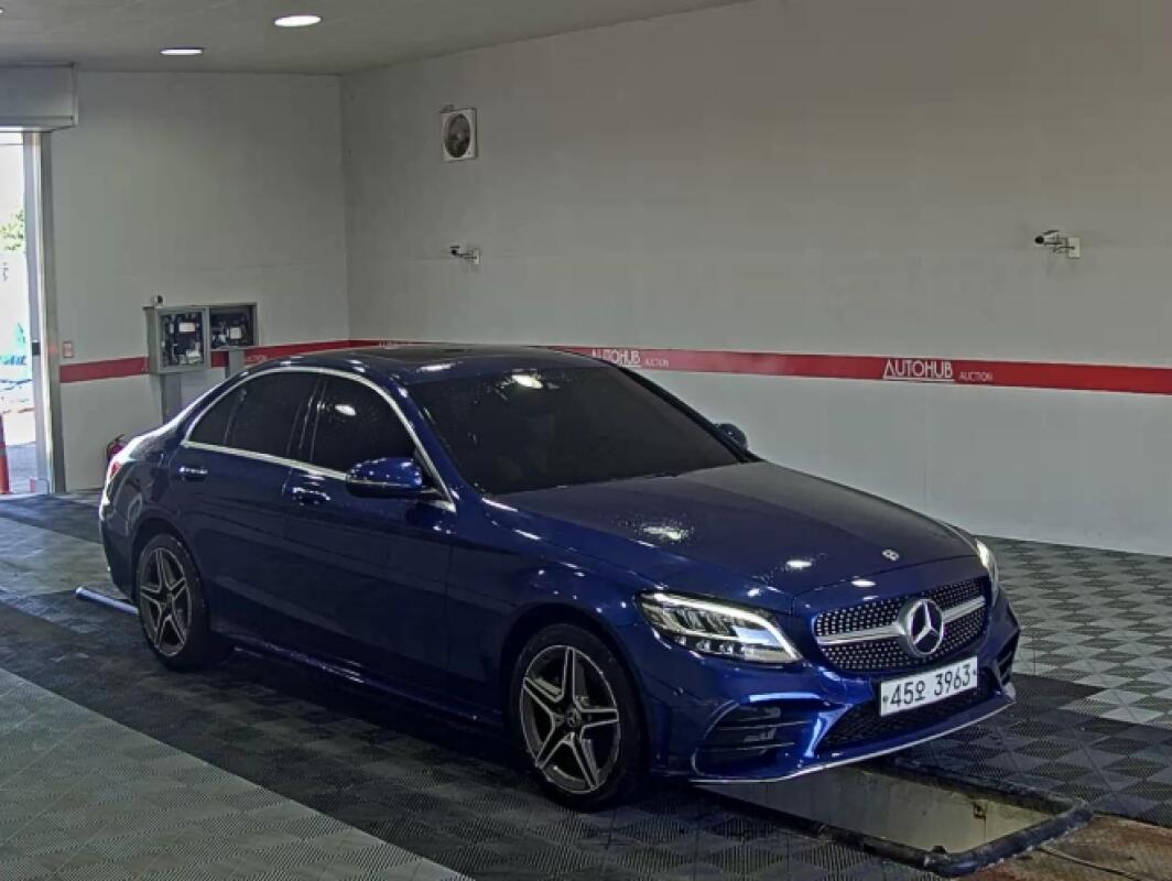 Mercedes C220 (2018)