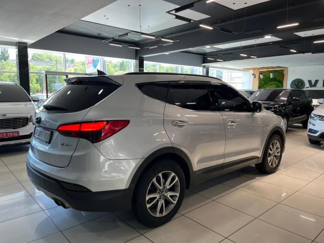 Hyundai SantaFe (2013)