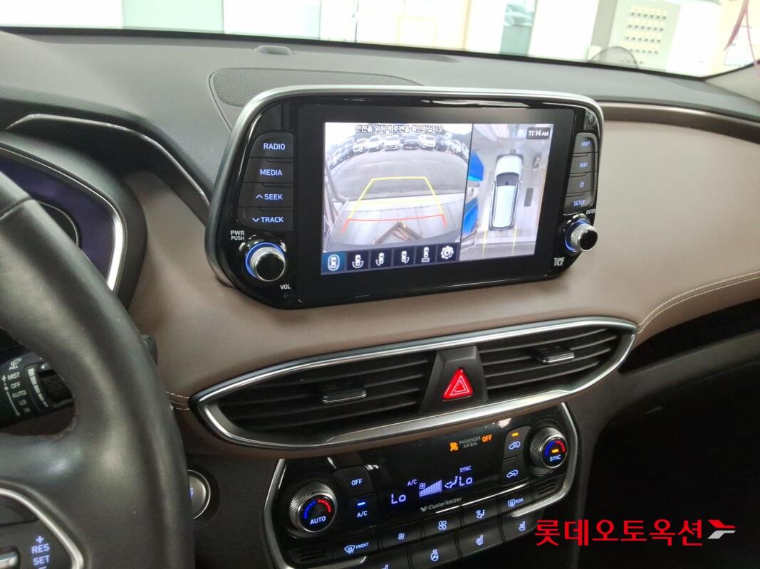 Hyundai Santa Fe (2019)