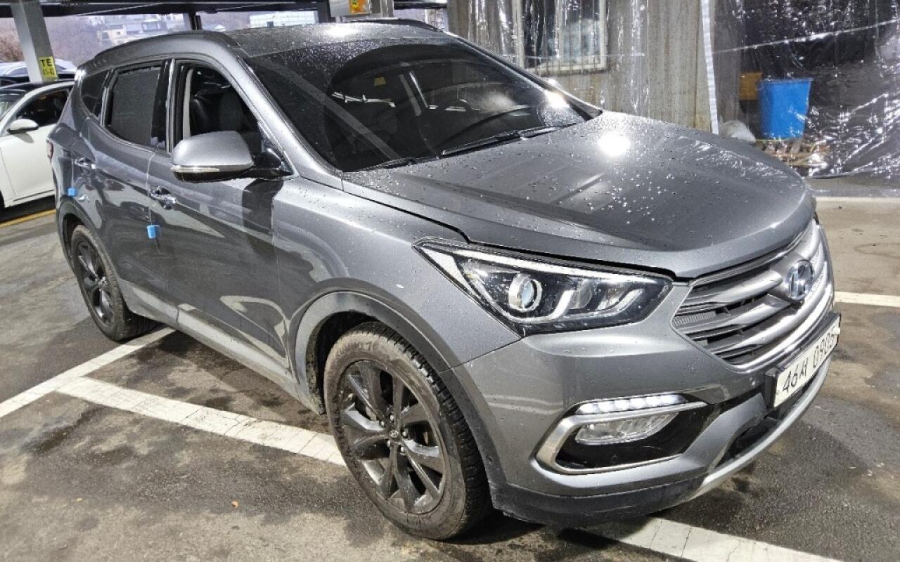 Hyundai SantaFe (2015)