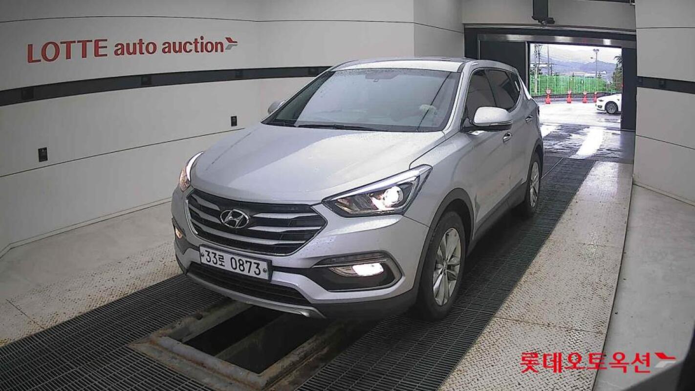 Hyundai SantaFe (2016)