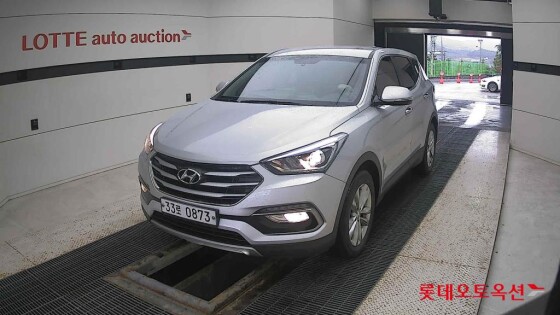 Hyundai SantaFe (2016)