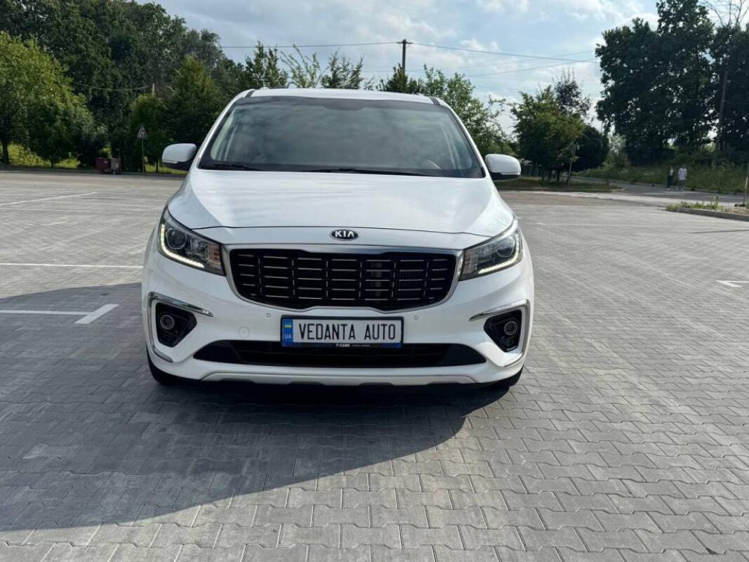 Kia Carnival (2019)