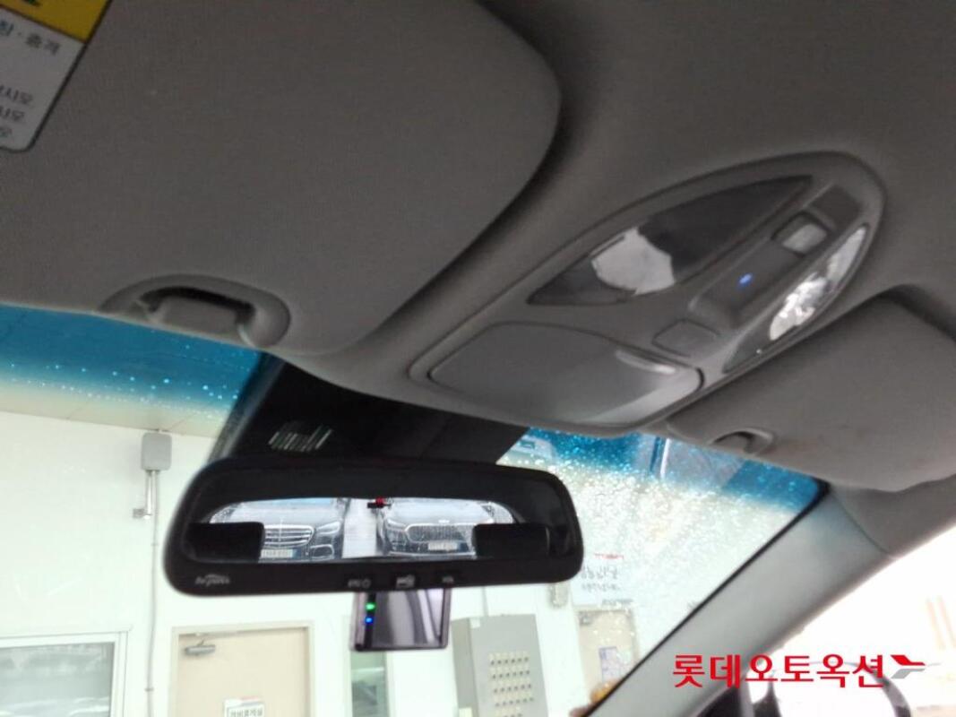 Hyundai SantaFe (2015)