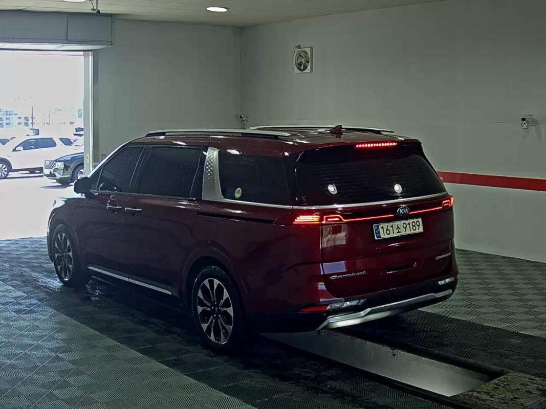 Kia Carnival (2020)
