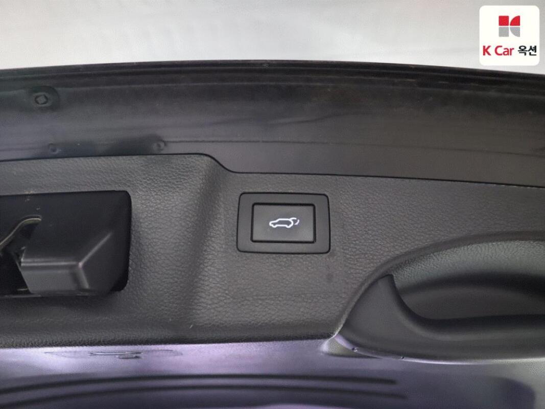 Hyundai SantaFe (2015)