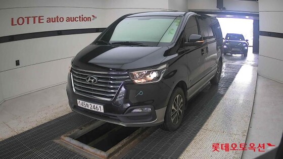 Hyundai Grand Starex (2020)
