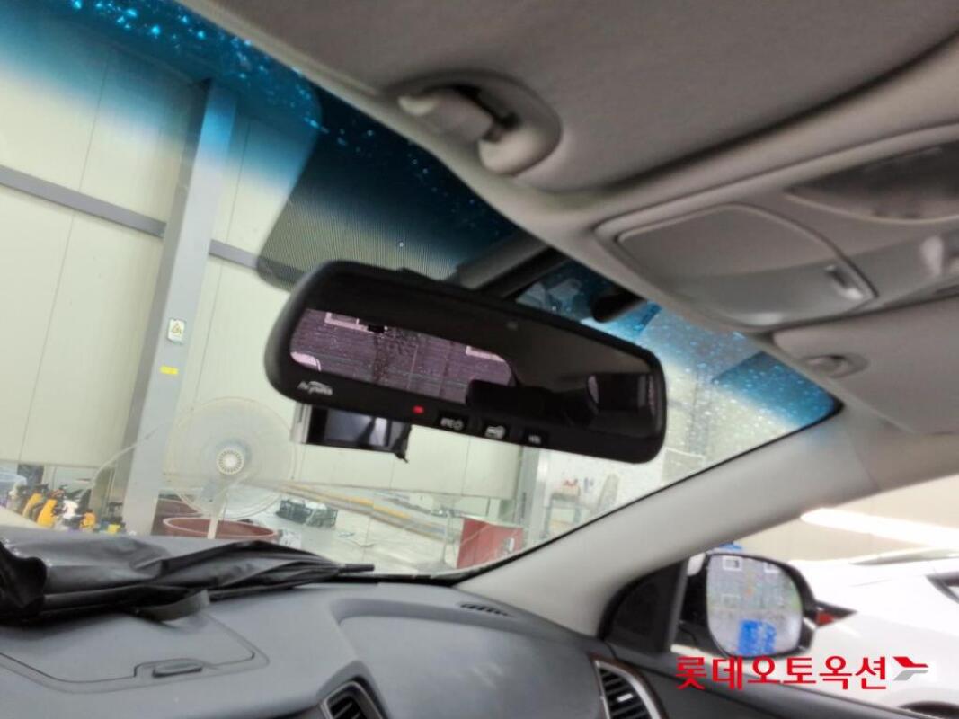 Hyundai SantaFe (2016)