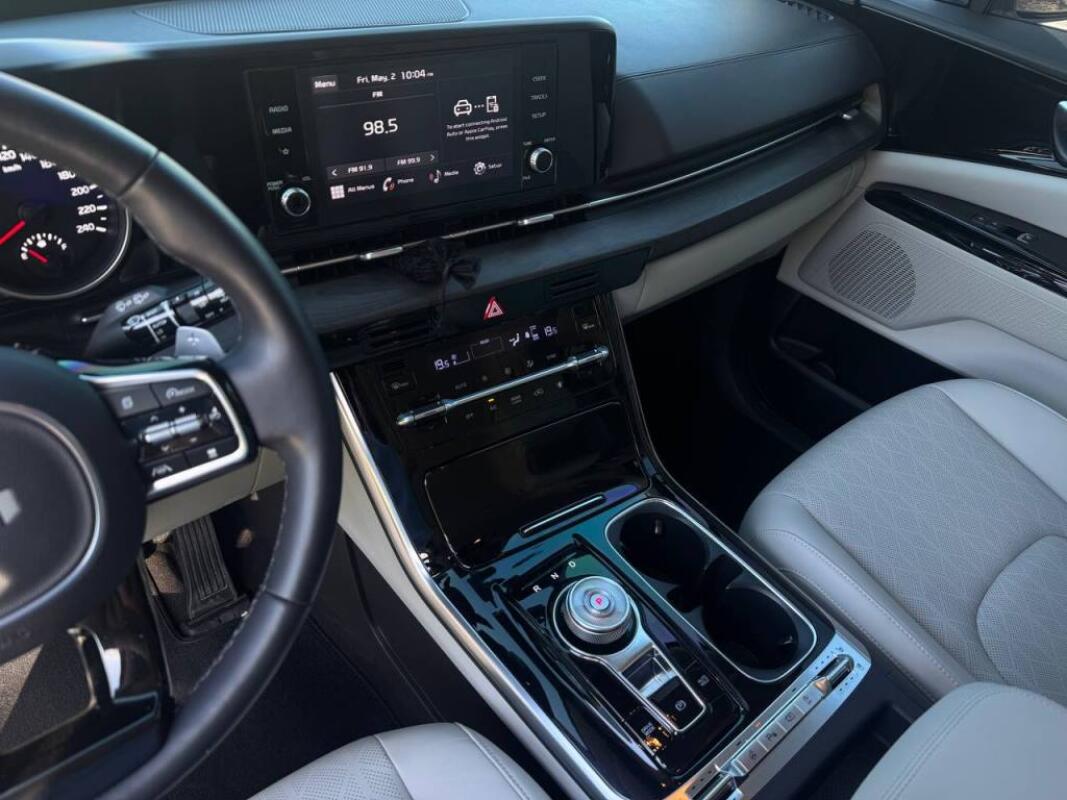 Kia Carnival (2023)