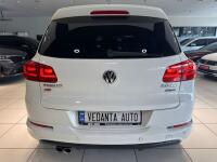 Volkswagen Tiguan (2015)