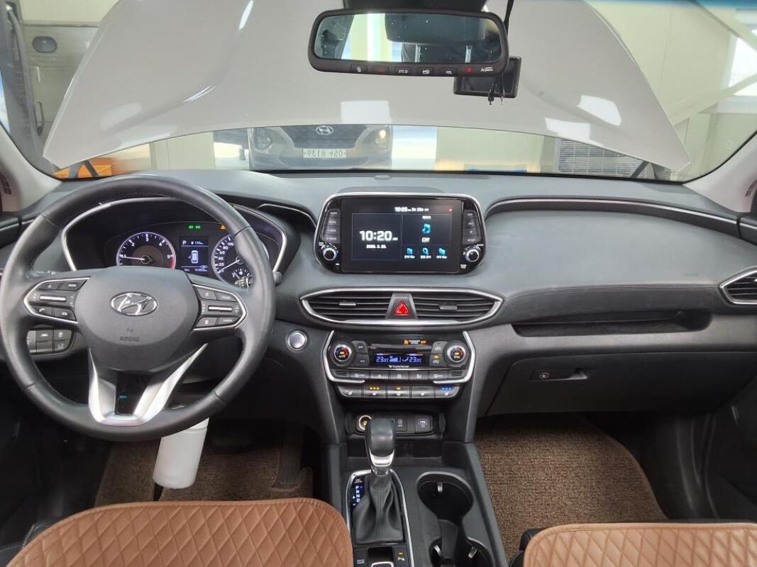 Hyundai SantaFe (2019)