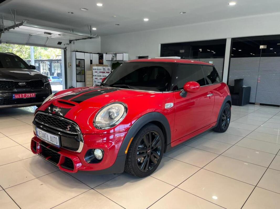 Mini	Cooper S (2014)